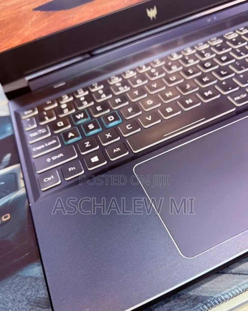 New Laptop Acer Predator Helios 300 16GB Intel Core i7 SSD 512GB