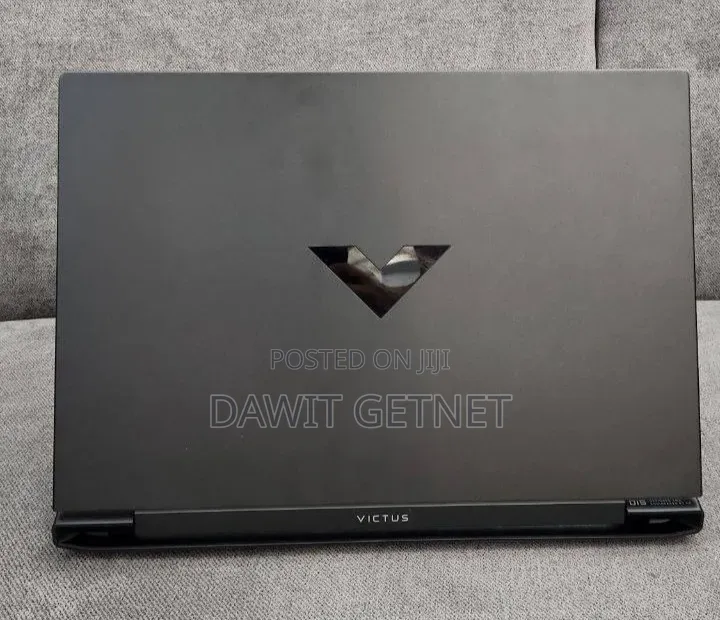 New Laptop HP Victus 15 16GB AMD Ryzen 7 SSD 1T