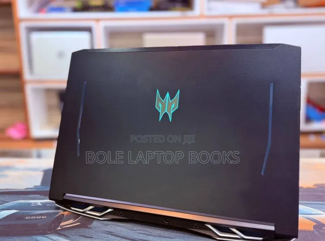 New Laptop Acer Predator Helios 300 16GB Intel Core i7 SSD 512GB