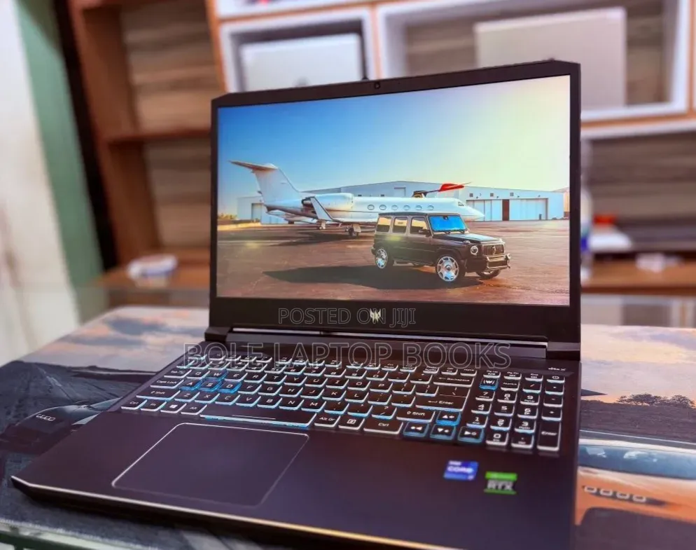 New Laptop Acer Predator Helios 300 16GB Intel Core i7 SSD 512GB