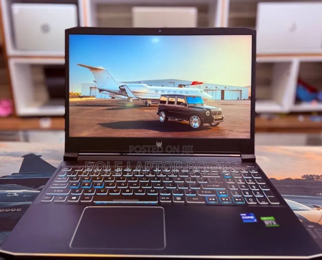 New Laptop Acer Predator Helios 300 16GB Intel Core i7 SSD 512GB