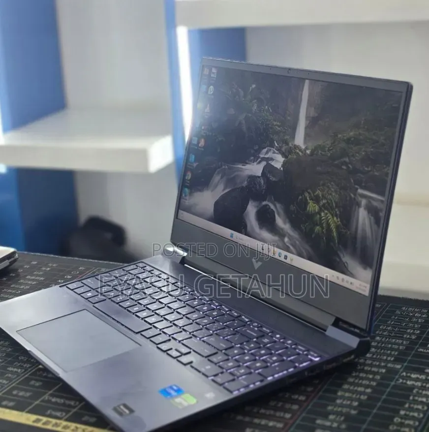 New Laptop HP Victus 15 16GB Intel Core i5 SSD 512GB