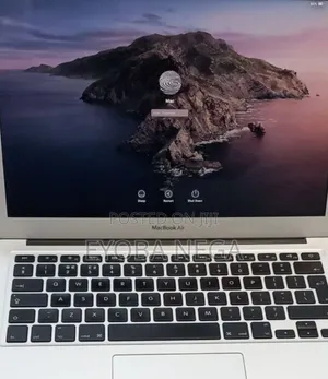 Laptop Apple MacBook Air 2012 4GB Intel Core i5 SSD 128GB