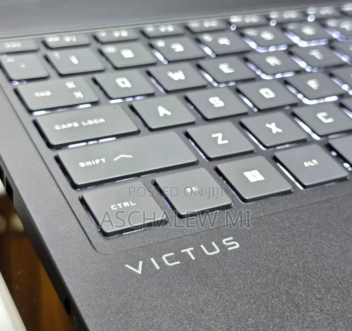 New Laptop HP Victus 16 16GB Intel Core i7 SSD 1T