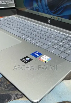 New Laptop HP Stream Notebook 16GB Intel Core i7 SSD 1T