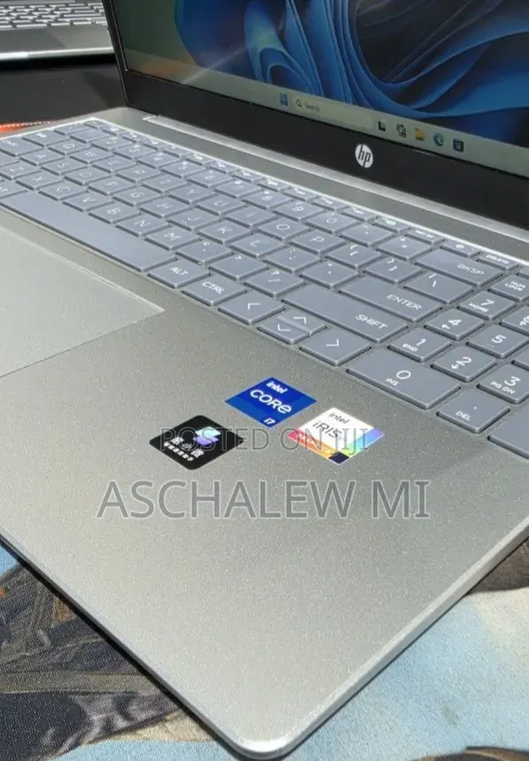 New Laptop HP Stream Notebook 16GB Intel Core i7 SSD 1T