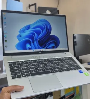 New Laptop HP ProBook 450 G8 16GB Intel Core i7 SSD 512GB