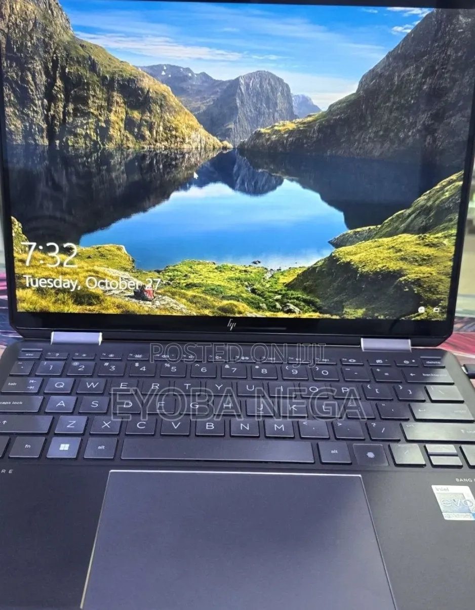 New Laptop HP Spectre 16GB Intel Core i7 SSD 512GB