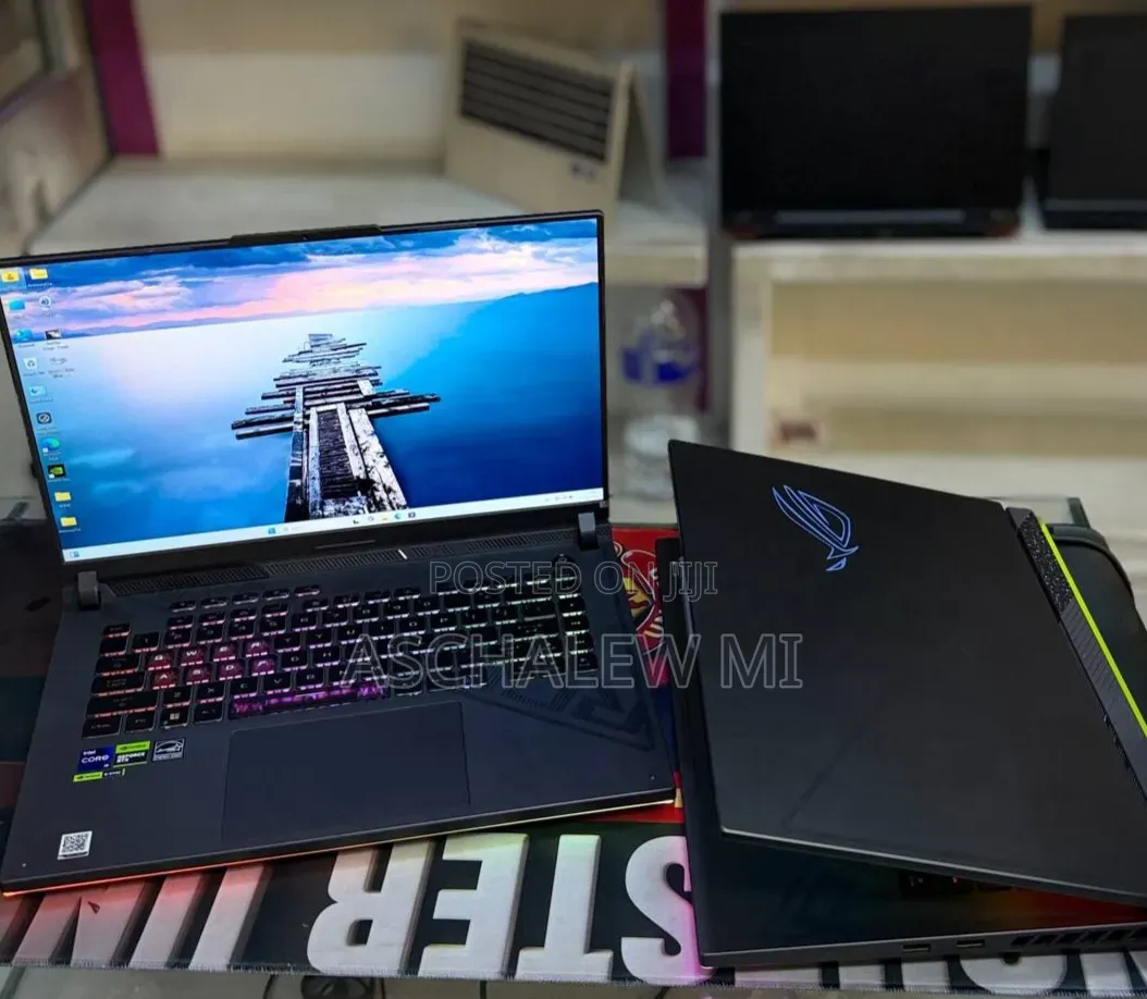 New Laptop Asus ROG Strix G16 16GB Intel Core i9 SSD 1T