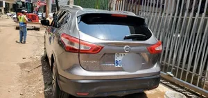 Nissan Qashqai 2017 Gray