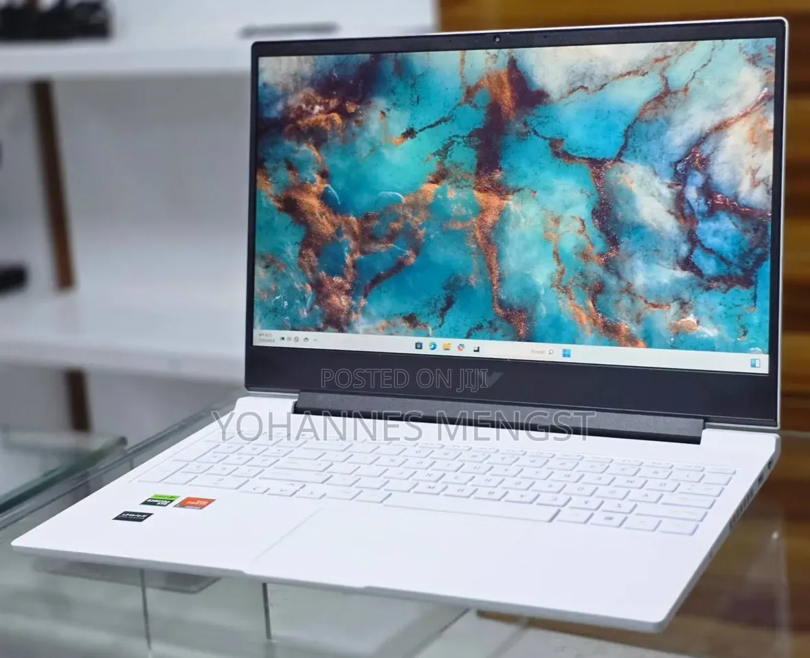 New Laptop HP Victus 16 16GB AMD Ryzen 7 SSD 1T