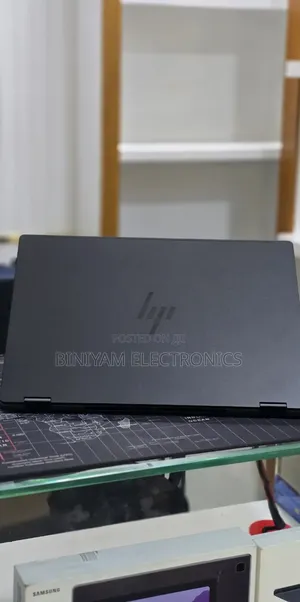 New Laptop HP OmniBook Ultra Flip 16" 16GB Intel Core Ultra 7 SSD 1T