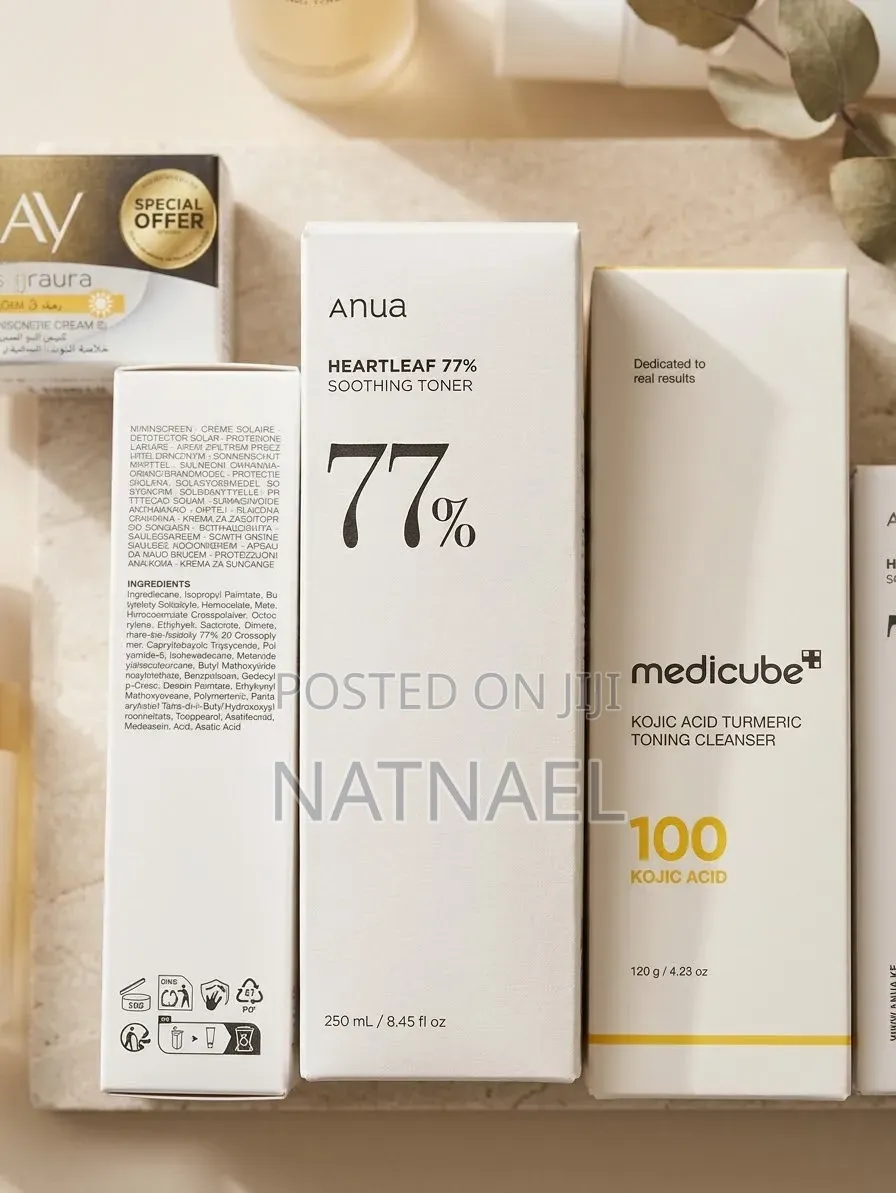 Anua Heartleaf 77% Soothing Toner (250 Ml Bottle and Outer Packaging