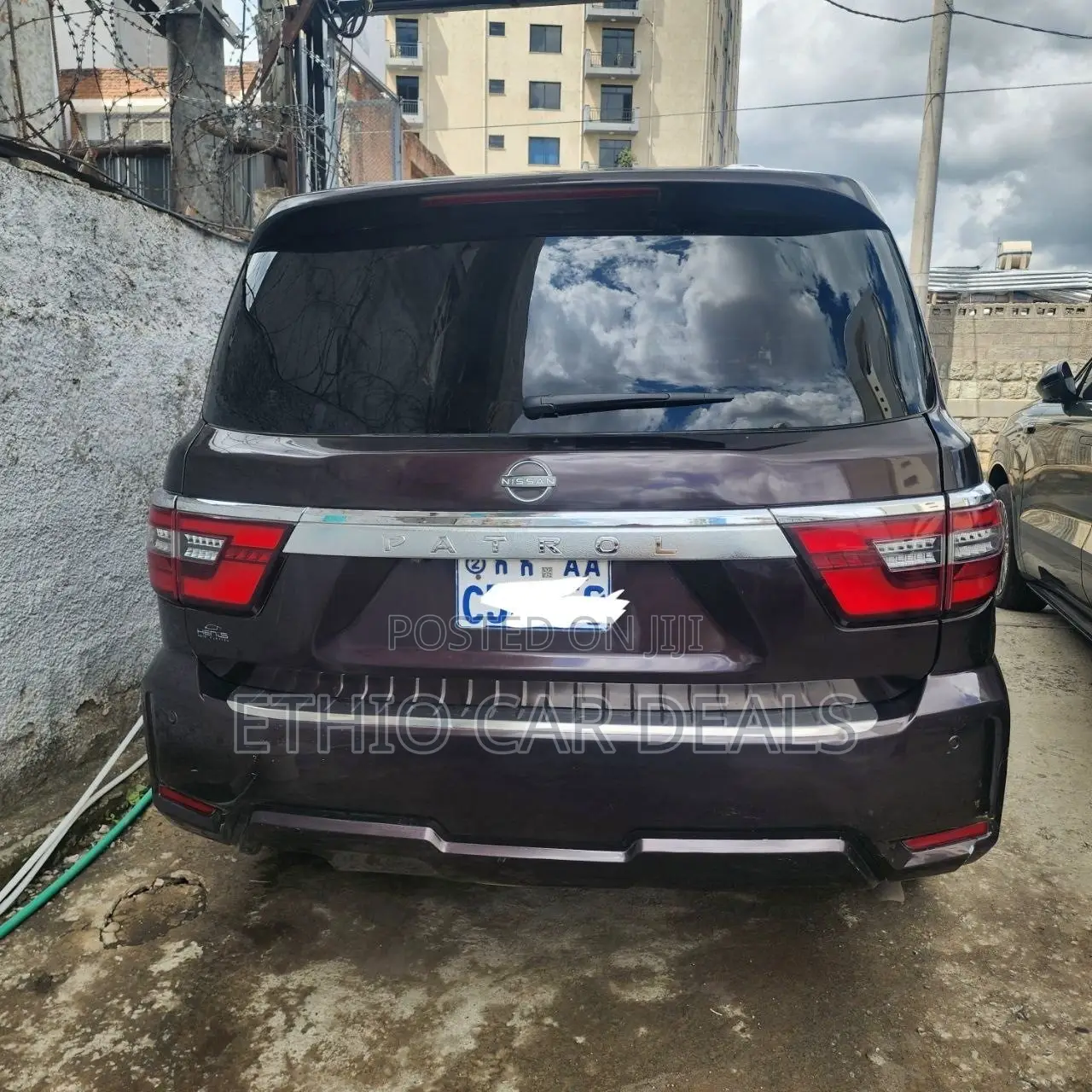 Nissan Patrol 2017 Matt Black