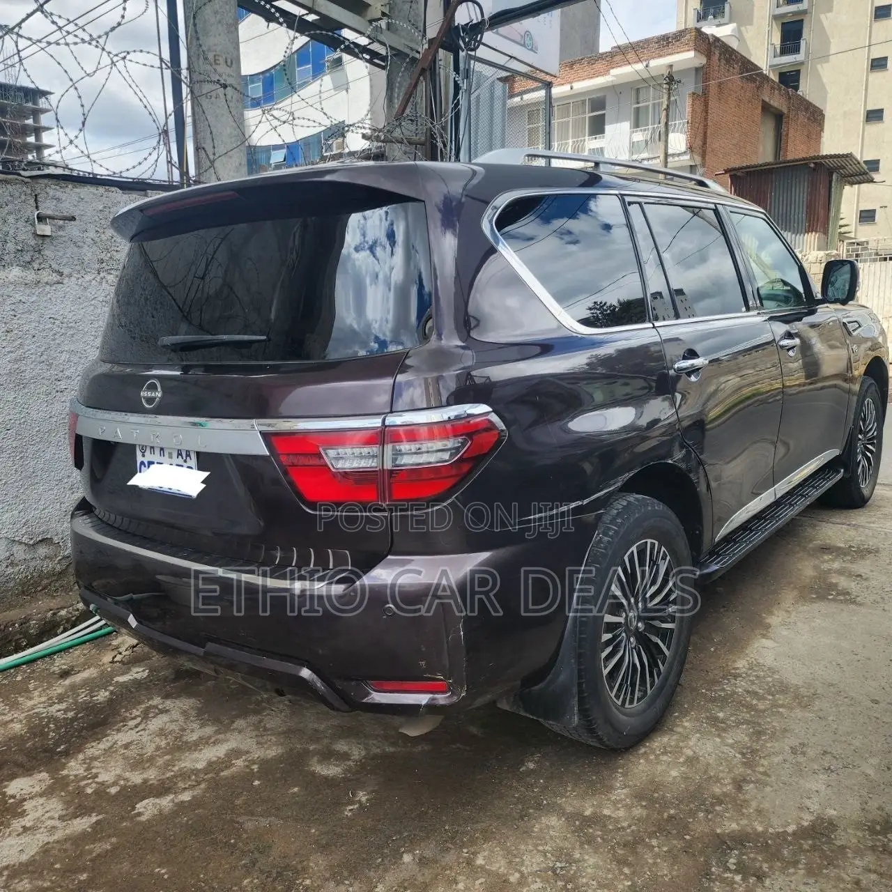 Nissan Patrol 2017 Matt Black