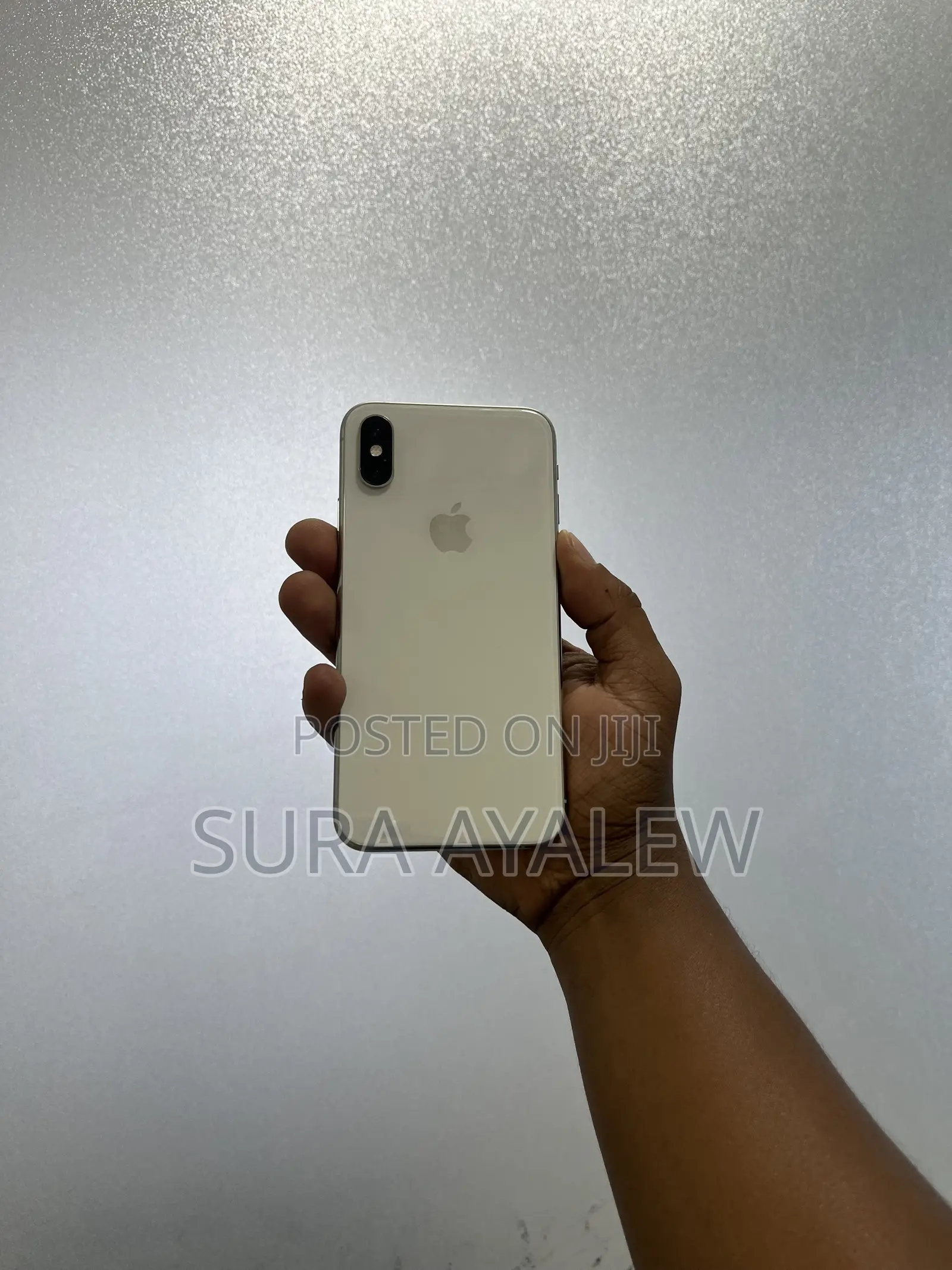 Apple iPhone XS 64 GB White