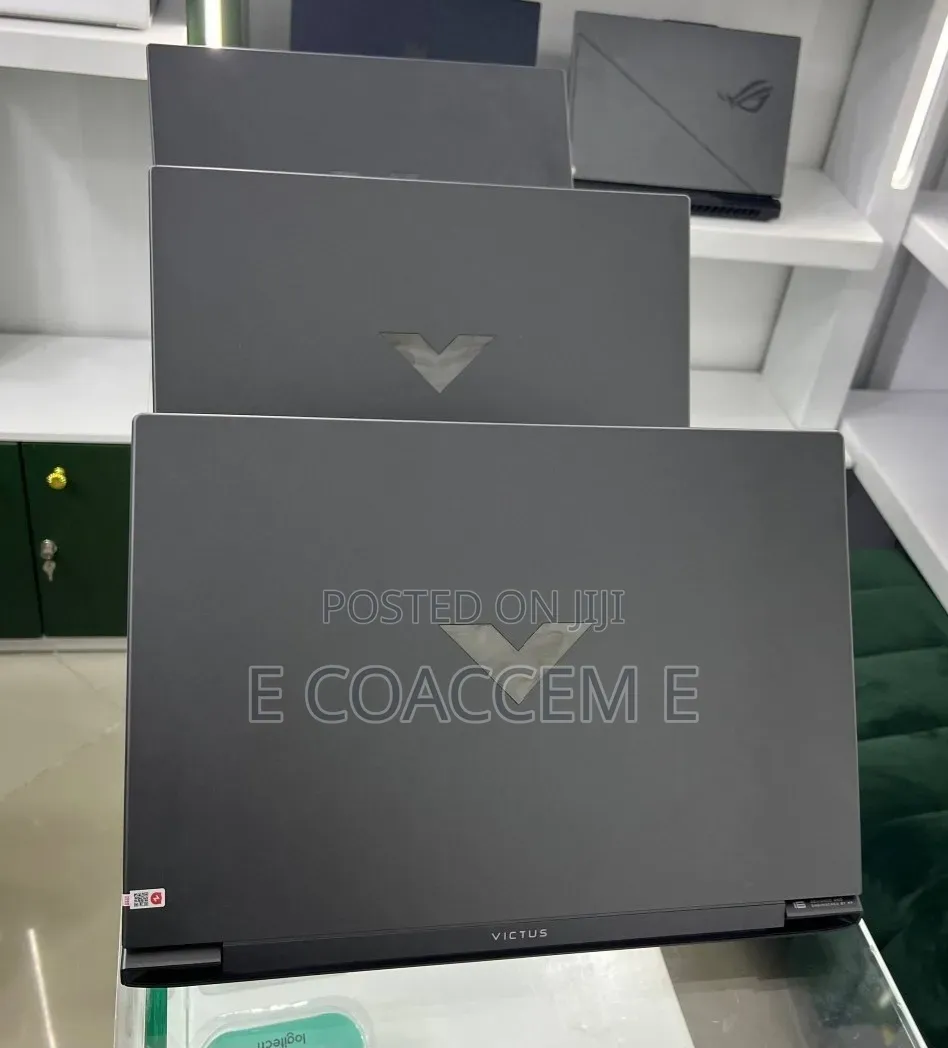 New Laptop HP Victus 16 16GB Intel Core i7 SSD 1T