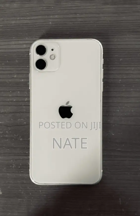 Apple iPhone 11 64 GB White