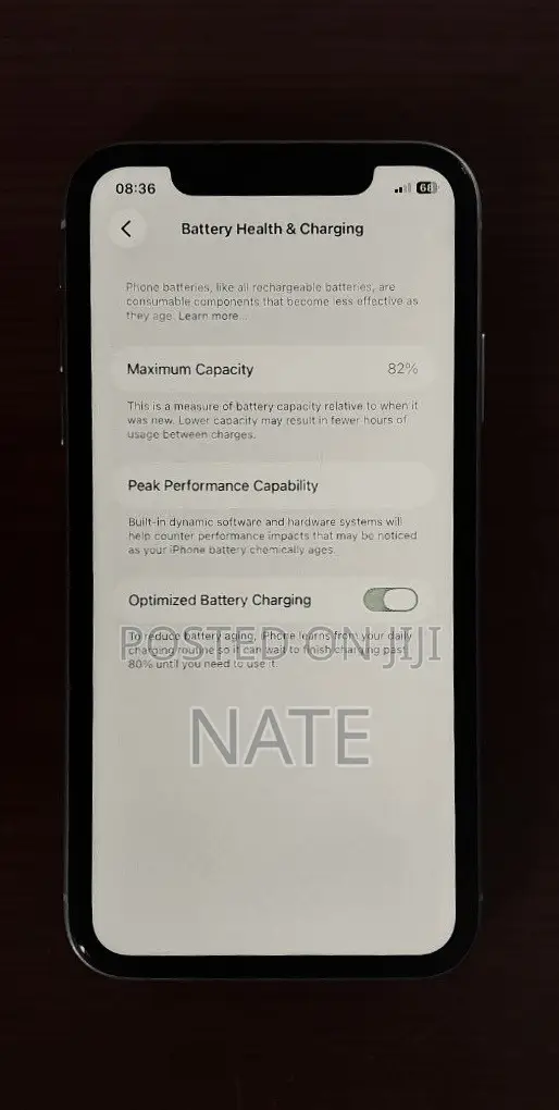 Apple iPhone 11 64 GB White