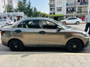 Suzuki Dzire 2023 Gray