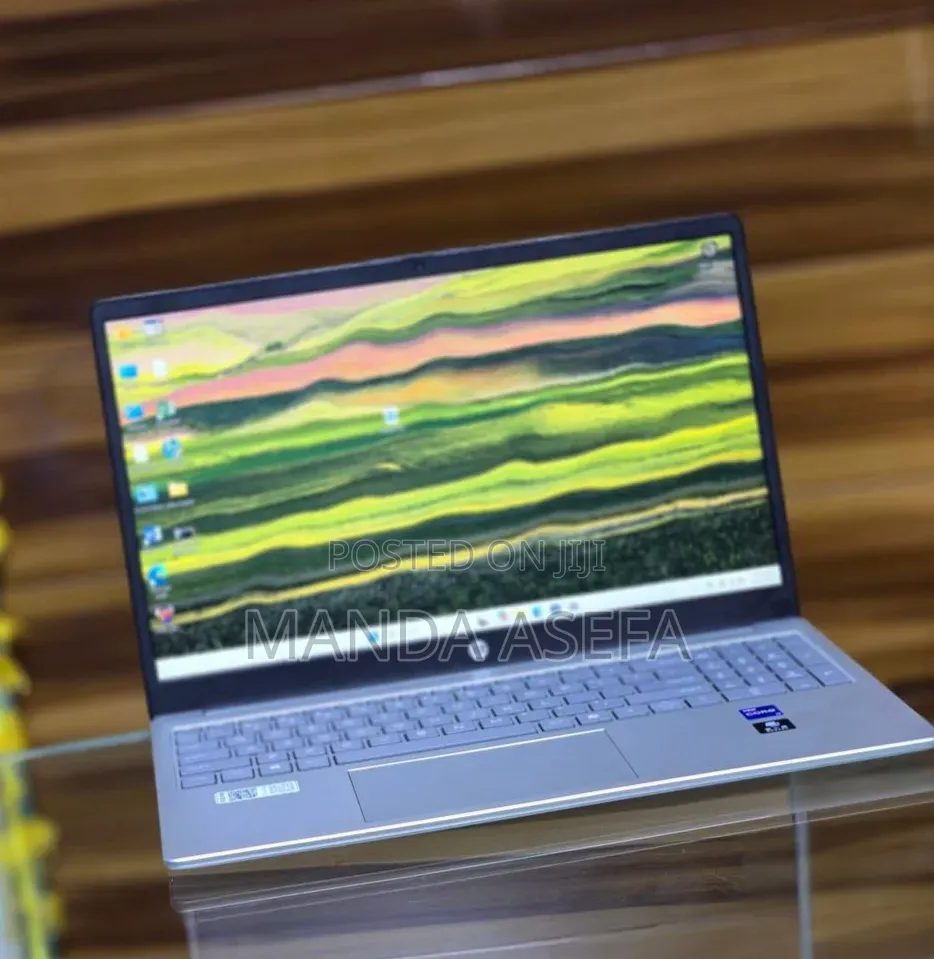 New Laptop HP Stream Notebook 16GB Intel Core i7 SSD 1T