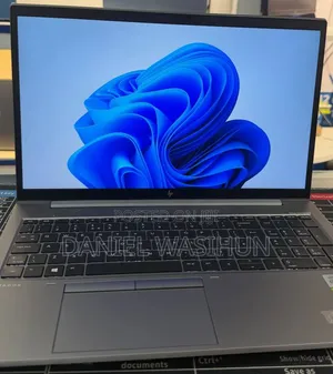 New Laptop HP Zbook Studio G7 16GB Intel Core i7 SSD 512GB