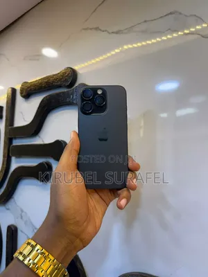 New Apple iPhone 16 Pro 256 GB Black
