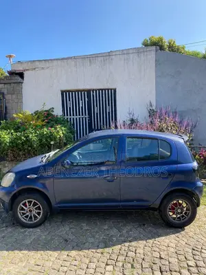 Toyota Yaris 2001 Blue