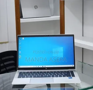 New Laptop HP EliteBook 830 G8 16GB Intel Core i7 SSD 512GB