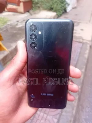 Samsung Galaxy M13 64 GB Black