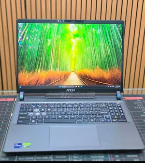 New Laptop MSI Vector GP68 HX 13V 32GB Intel Core i9 SSD 1T