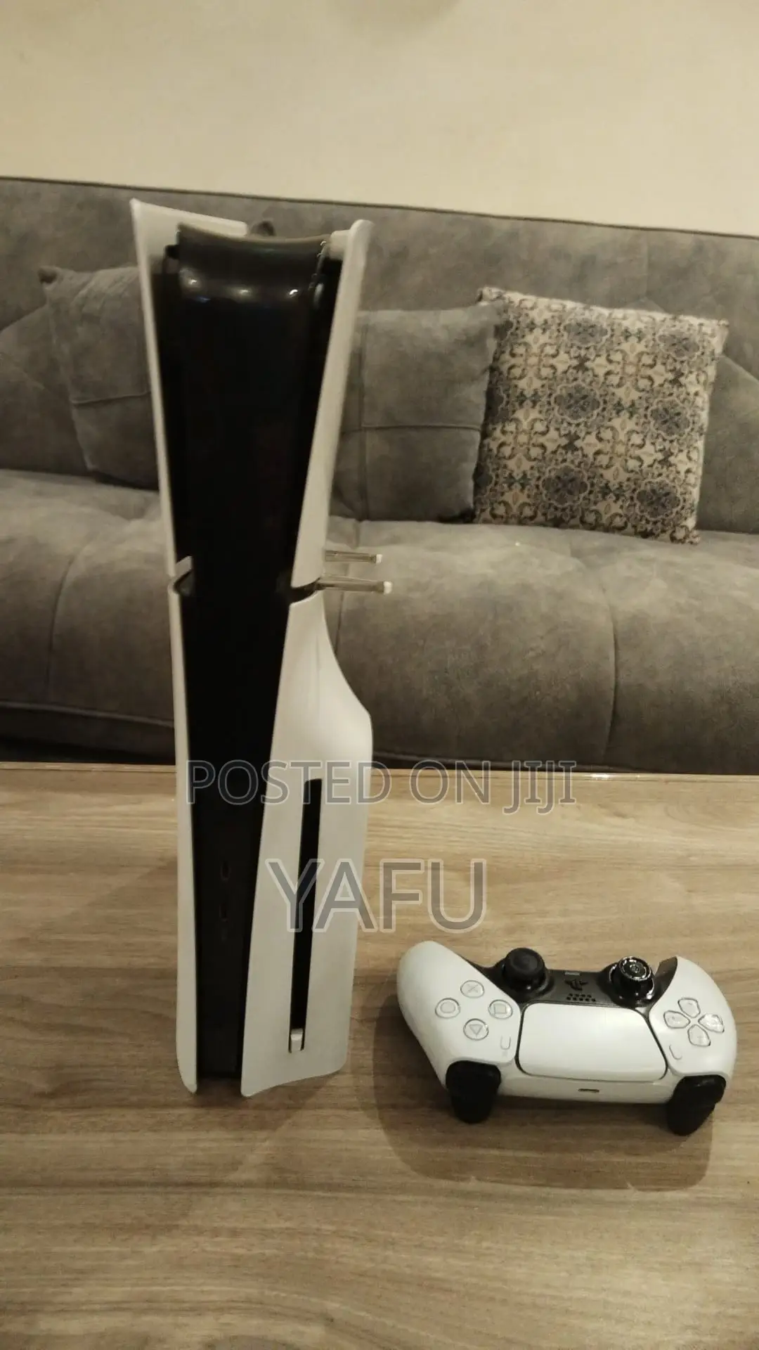 Play Stations 5