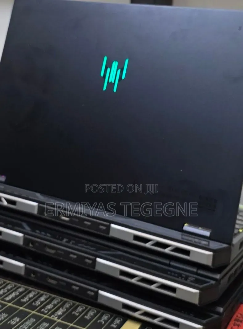 New Laptop Acer Predator Helios Neo 16 16GB Intel Core i9 SSD 1T