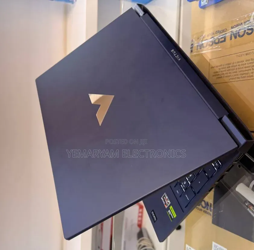 New Laptop HP Victus 15 16GB AMD Ryzen 7 SSD 512GB