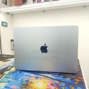 New Laptop Apple MacBook Air 2025 M4 16GB Apple M4 SSD 256GB