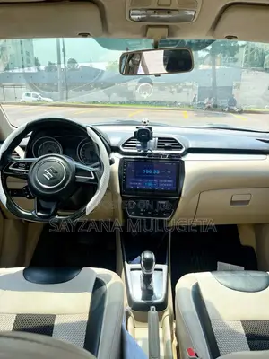 Suzuki Dzire 2022 Silver