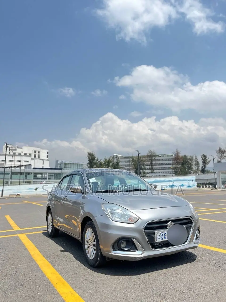 Suzuki Dzire 2022 Silver
