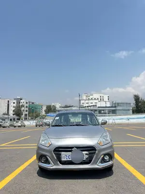 Suzuki Dzire 2022 Silver