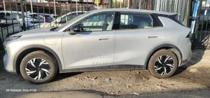 New Changan Nevo Q07 2026 Silver