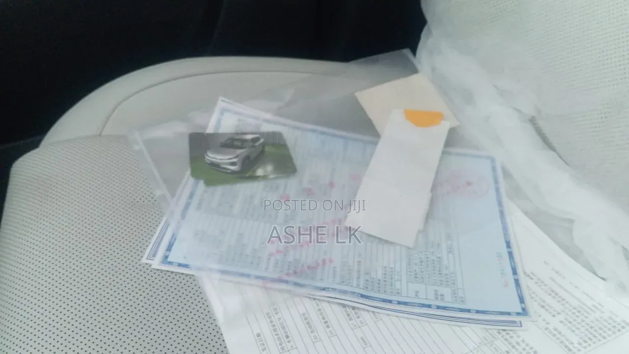 New Changan Nevo Q07 2026 Silver