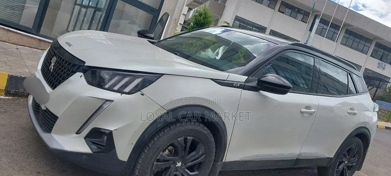 Peugeot 2008 2022 White
