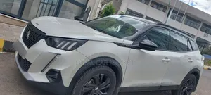 Peugeot 2008 2022 White
