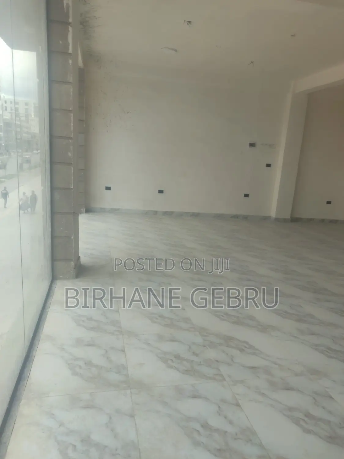 Space Rent for Garment Show Room and Ouher