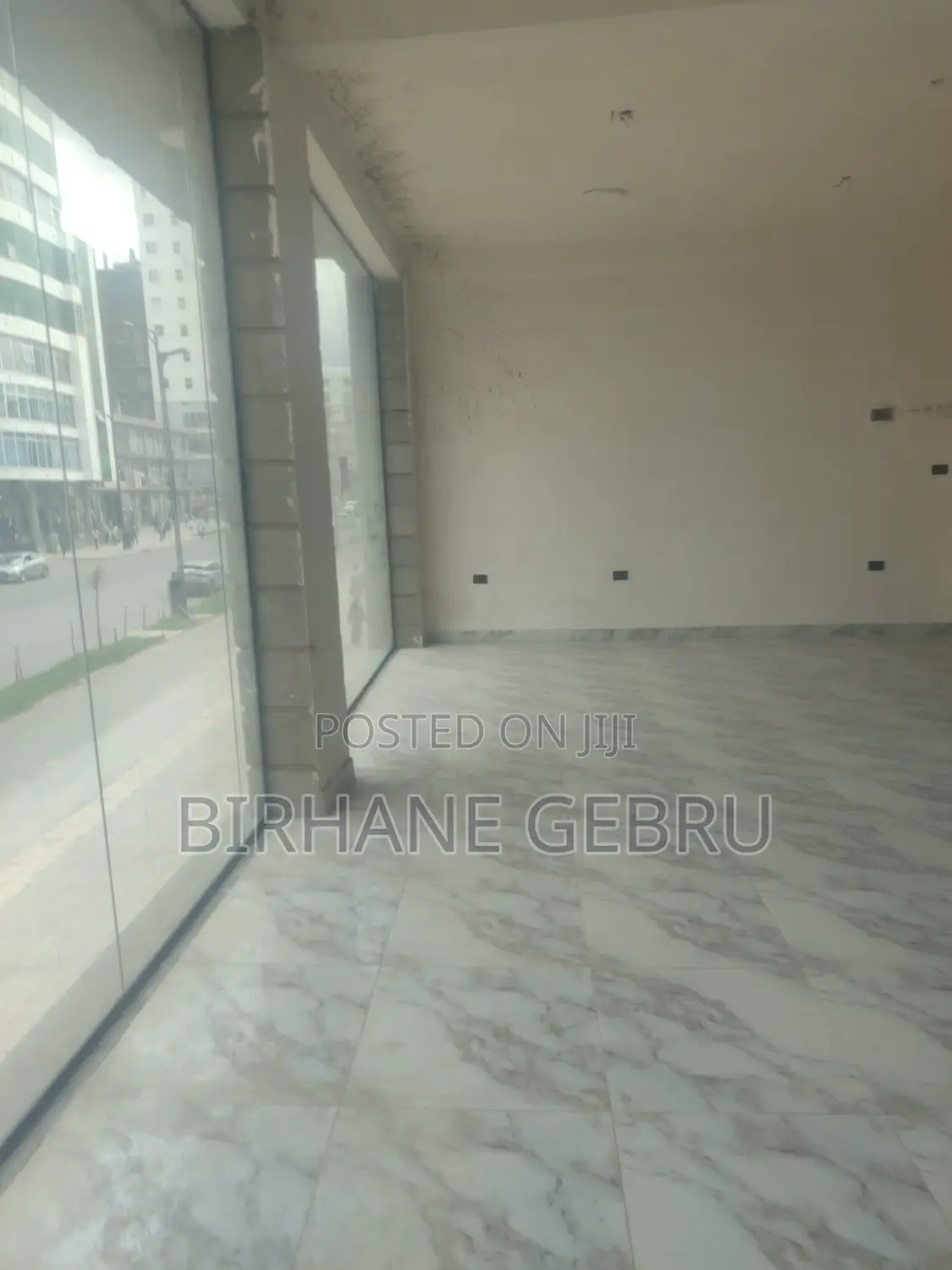 Space Rent for Garment Show Room and Ouher
