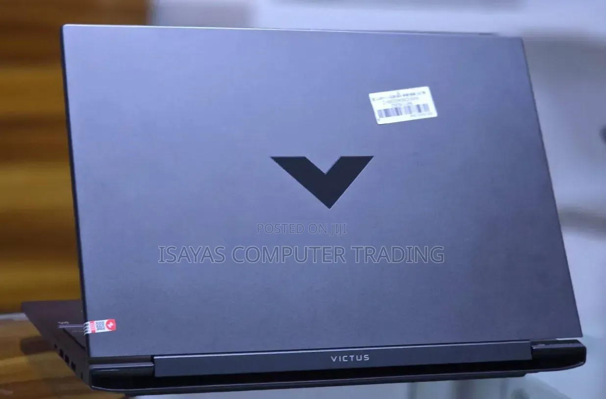 New Laptop HP Victus 16 16GB Intel Core i7 SSD 512GB