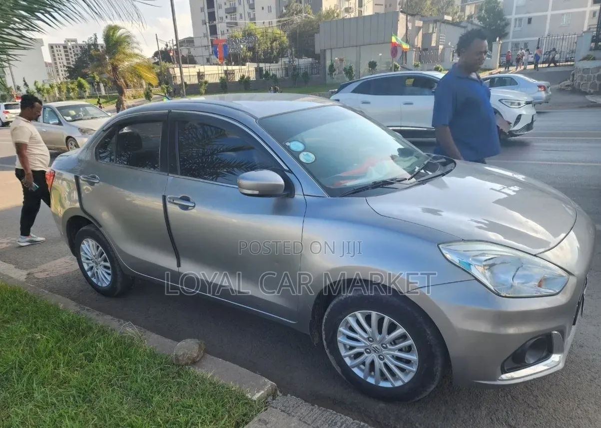 Suzuki Dzire 2021 Silver