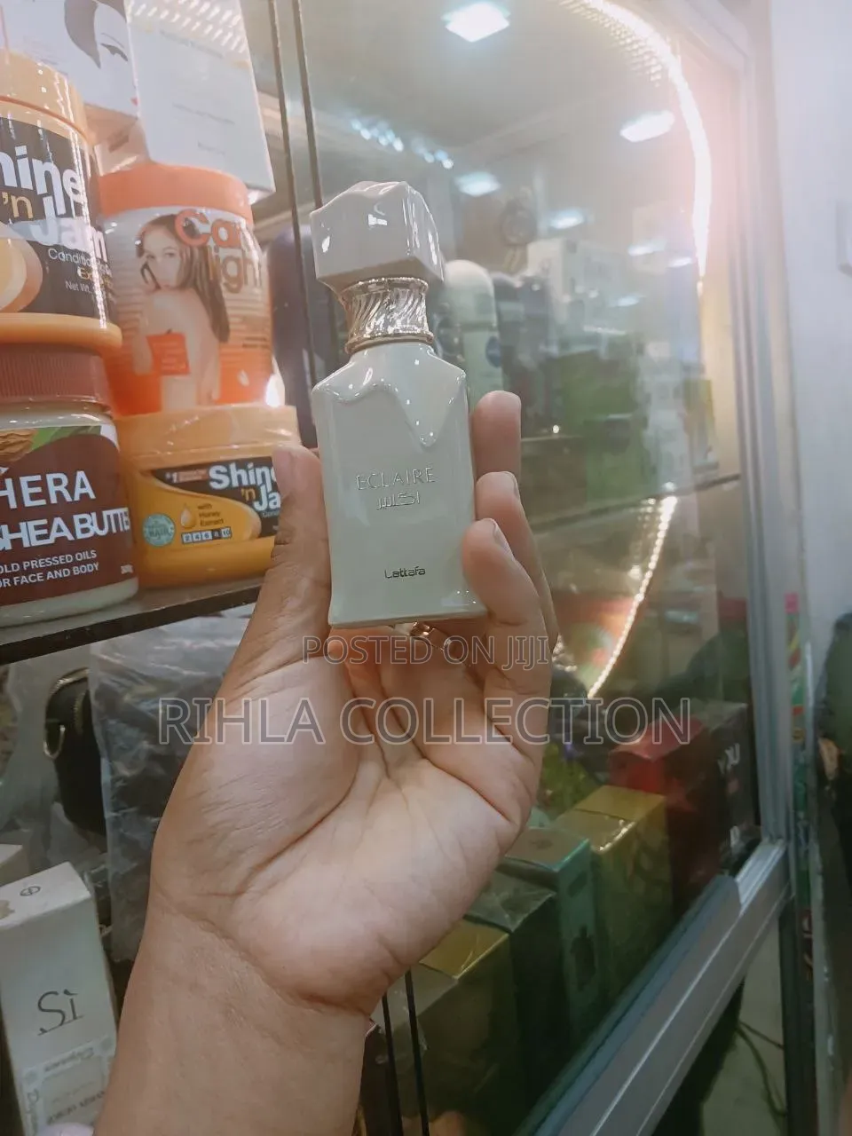 Lattafa Eclaire Perfume