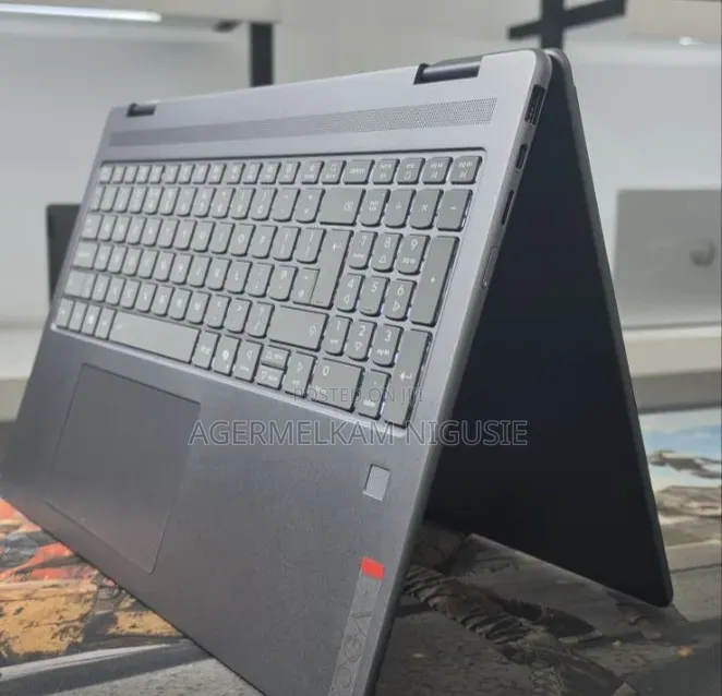 New Laptop Lenovo Yoga 11e 16GB Intel Core Ultra 5 SSD 512GB