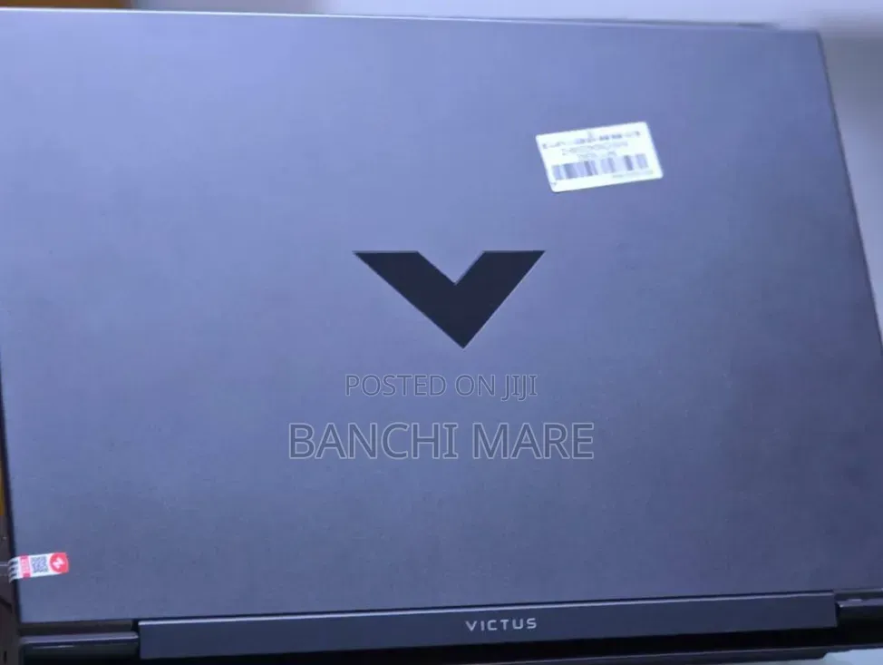 New Laptop HP Victus 16 16GB Intel Core i7 SSD 512GB