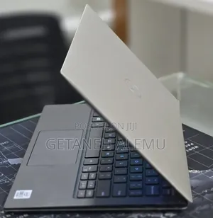 New Laptop HP X2 210 16GB Intel Core i7 SSD 512GB